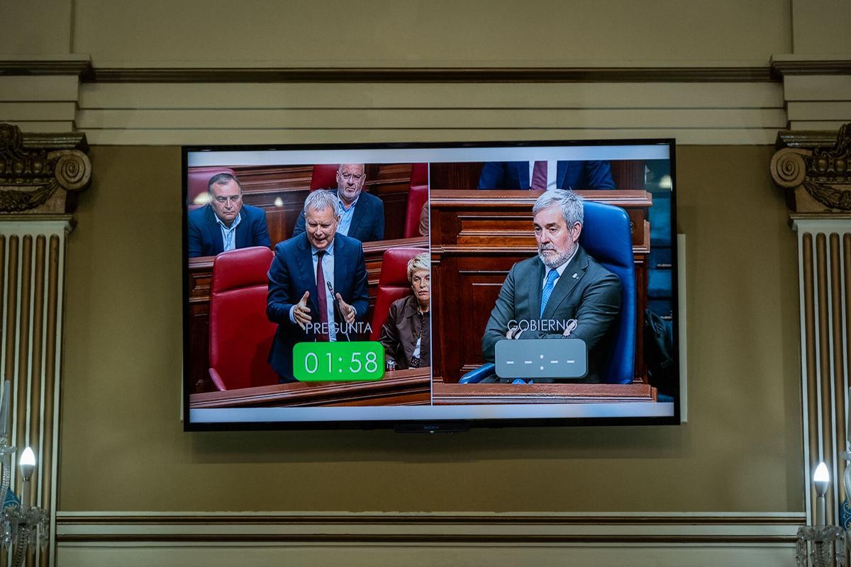 Pleno del Parlamento de Canarias Preguntas de control al presidente Fernando Clavijo sobre la crisis sanitaria del MV Hondius. Al resto de consejeros se les preguntará y comparecerán para abordar otros asuntos.