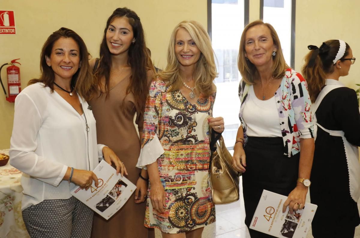 Fotogalería / Presentación del libro '40 años de la Asociación de Joyeros de Córdoba'