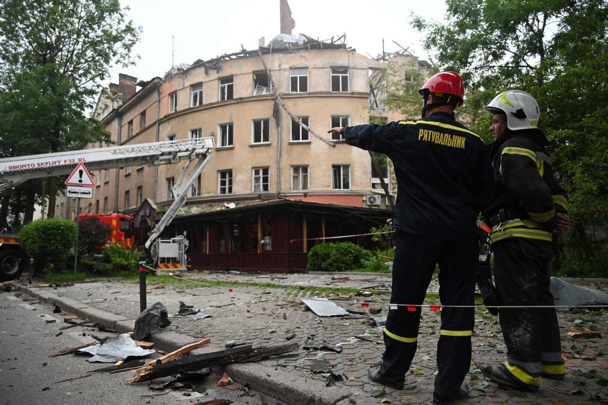 Un ataque ruso con misiles en Lviv deja cuatro muertos