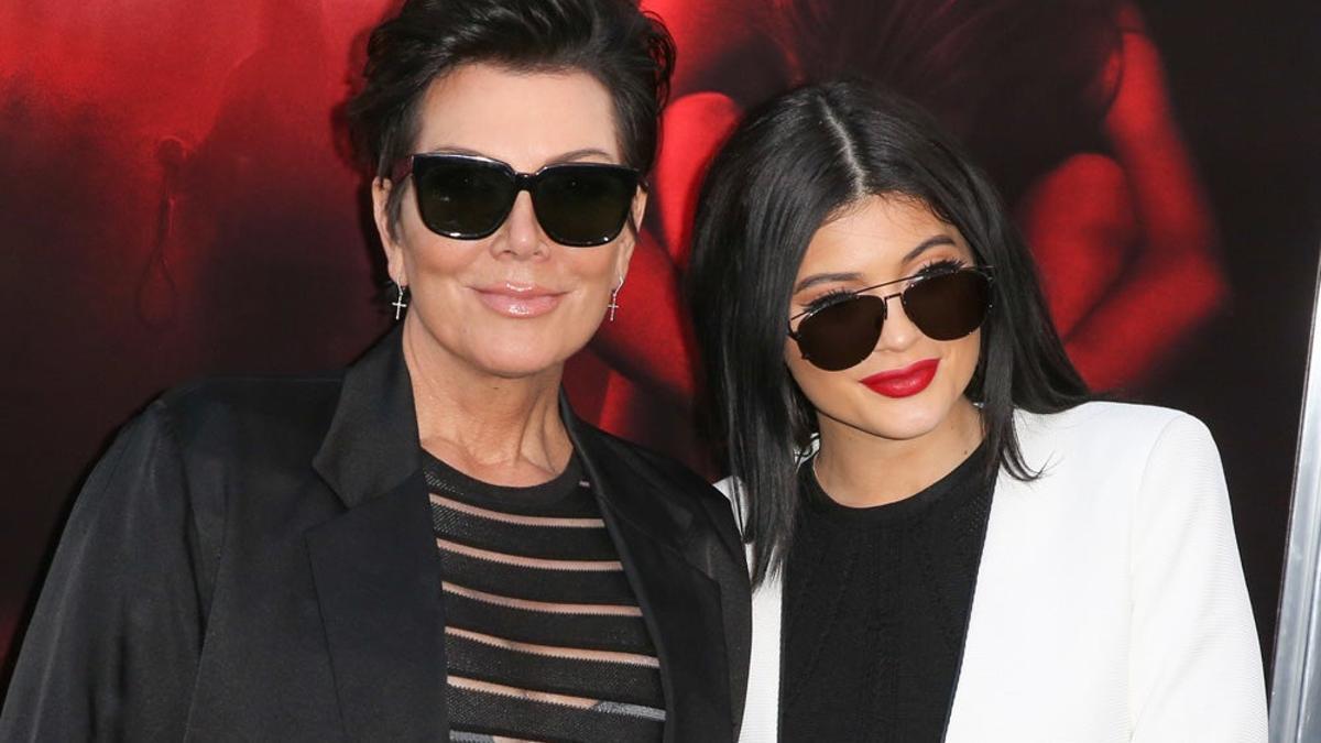 Kris y Kylie Jenner, juntas en un evento en 2015