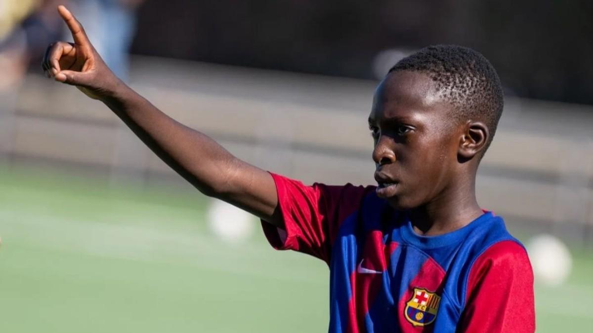 Fode Diallo es un delantero que destaca en el Sub-12 A del Barça