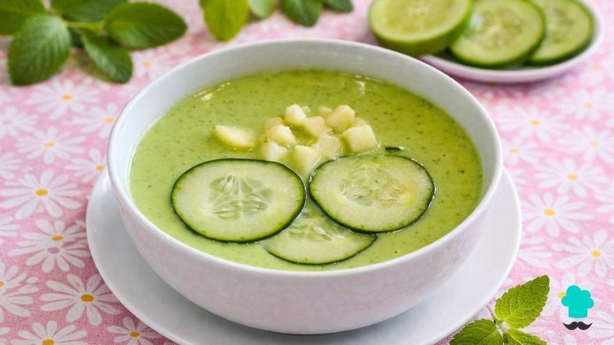 Sopa fría de pepino y manzana: el plato más fresco y ligero del verano
