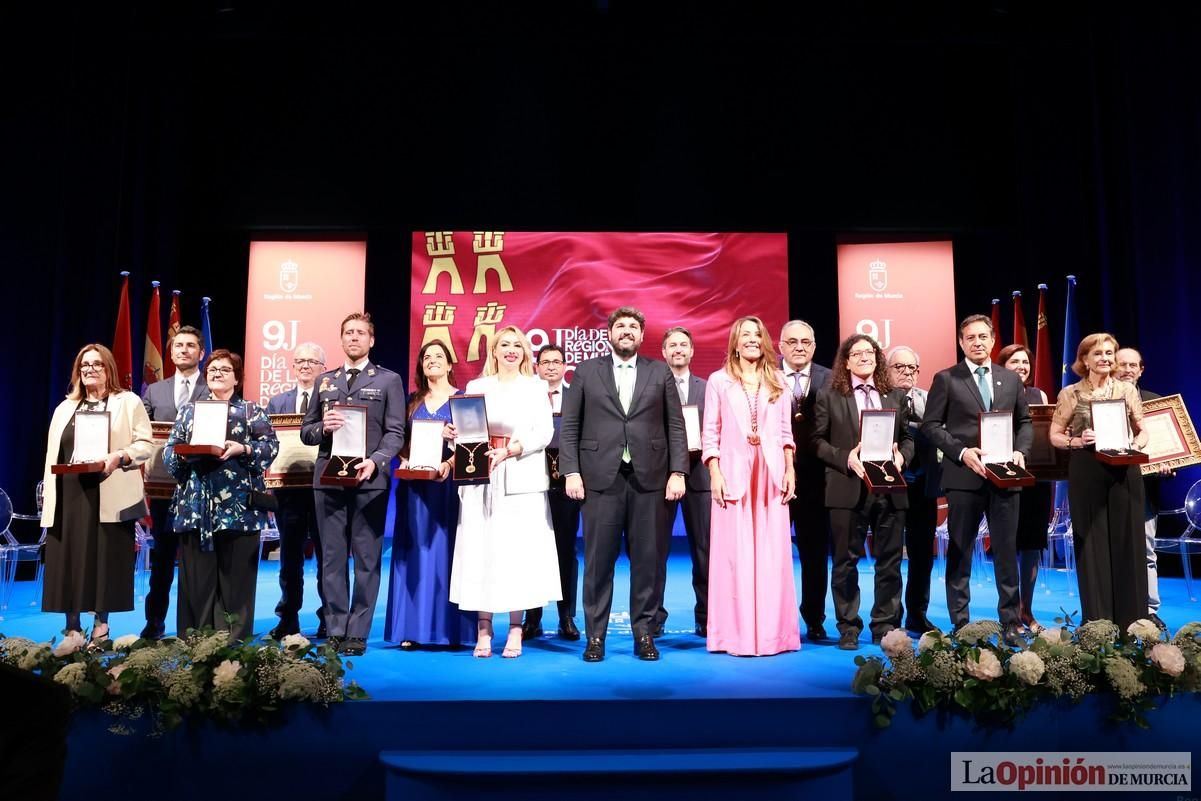 Así ha sido el acto institucional del Día de la Región de Murcia en el Teatro Romea
