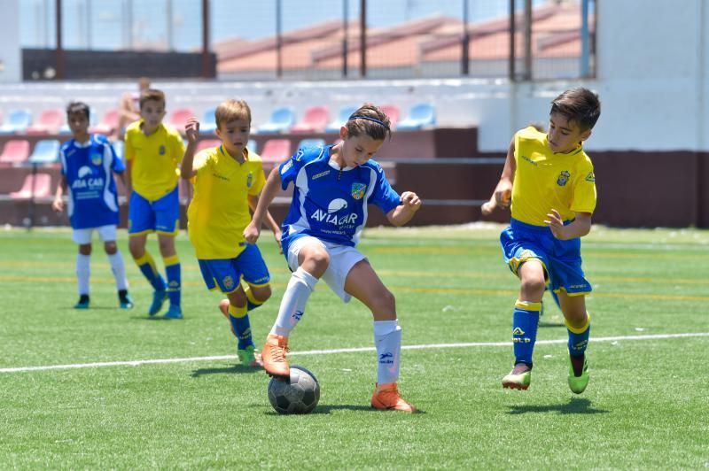 17-06-2018 SAN BARTOLOMÉ DE TIRAJANA. Finales de las Copas de Campeones prebenjamines y benjamines. Fotógrafo: ANDRES CRUZ  | 17/06/2018 | Fotógrafo: Andrés Cruz