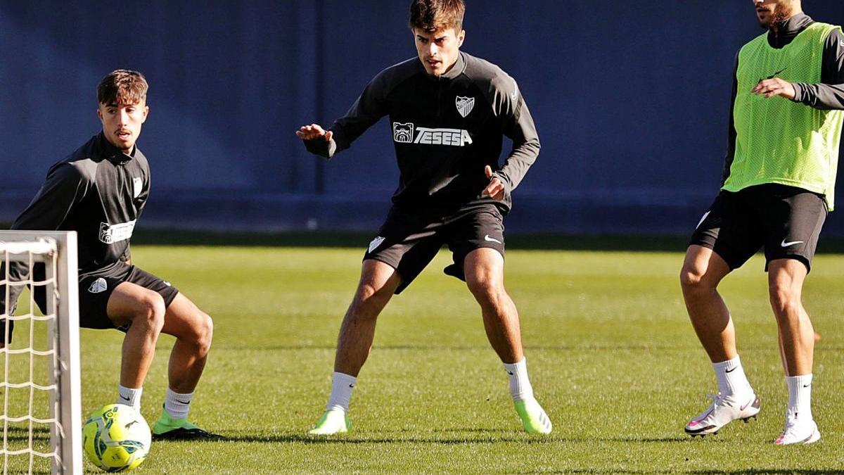 En la mañana de hoy tendrá lugar el último entrenamiento antes de viajar a Almería y Pellicer dará la lista de convocados.