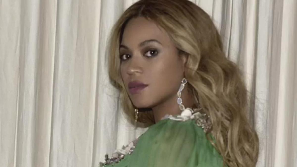 Beyoncé y sus dos looks premamá con mucho estilo