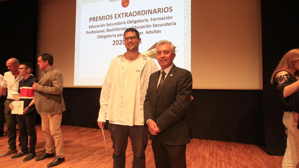 Augusto Morales, titulado del Instituto Superior de FP San Antonio