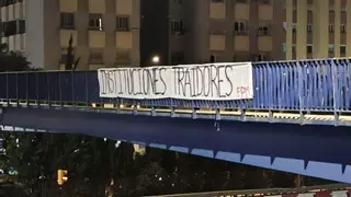 Pancartas contra la gestión de las instituciones del Mundial 2030: "Traidores"