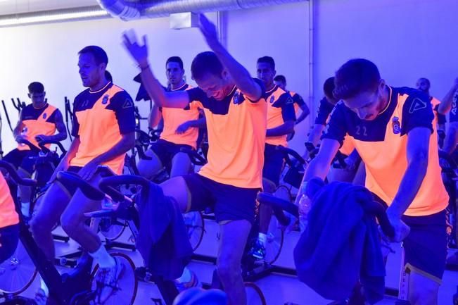 Entrenamiento Ud Las Palmas, en el gimnasio Las ...