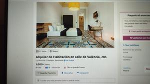 Un habitación en alquiler en un piso del Eixample de habitaciones, por 1.000 euros, anunciada en Idealista.