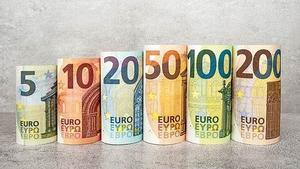 Archivo - Billetes en euros de la serie Europa