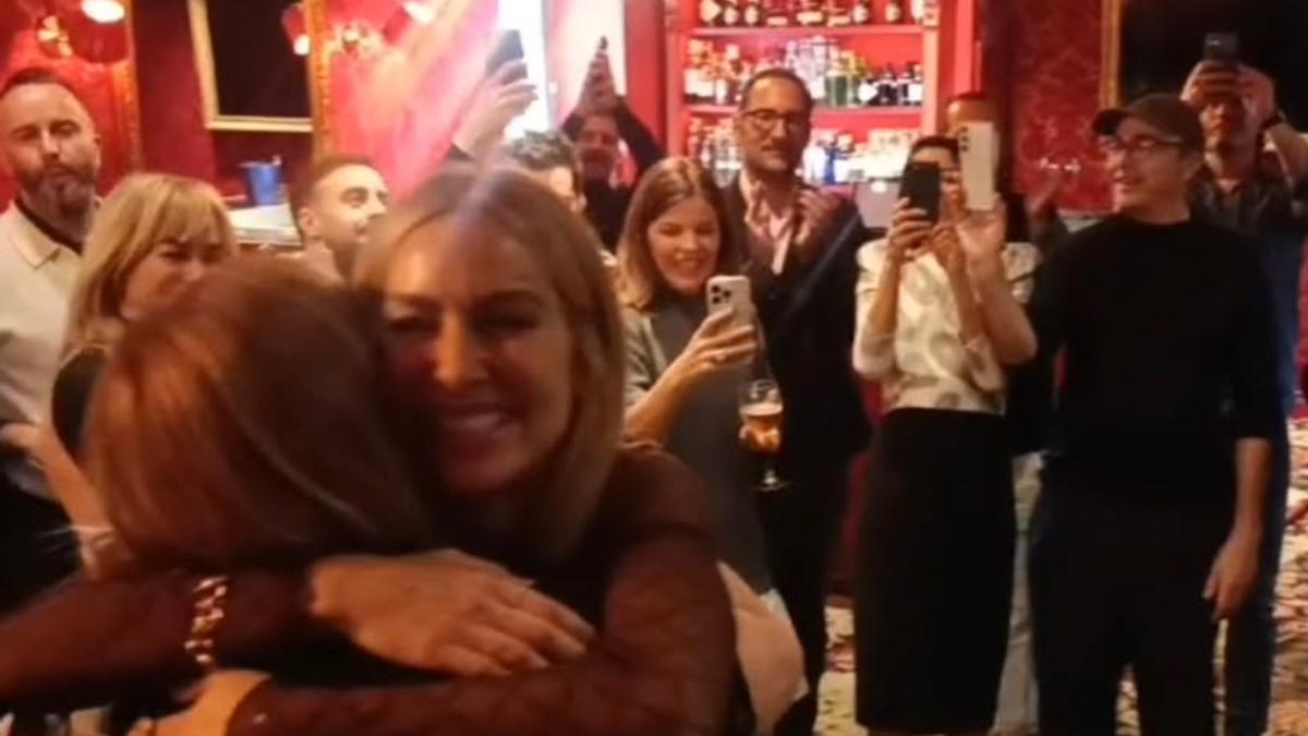 Cumpleaños de Kira Miró en Madrid al más puro estilo canario