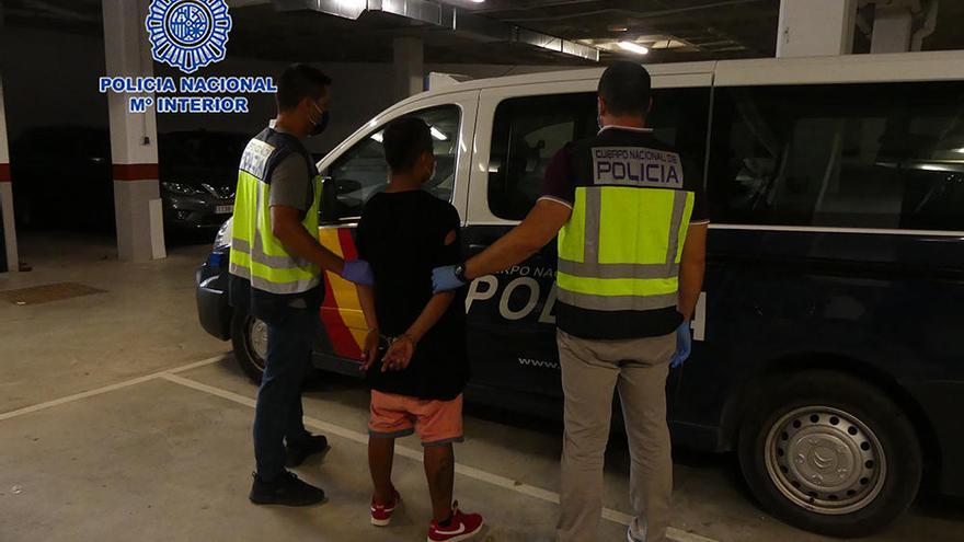 Detenido por un policía fuera de servicio cuando trataba de robar en Lorca