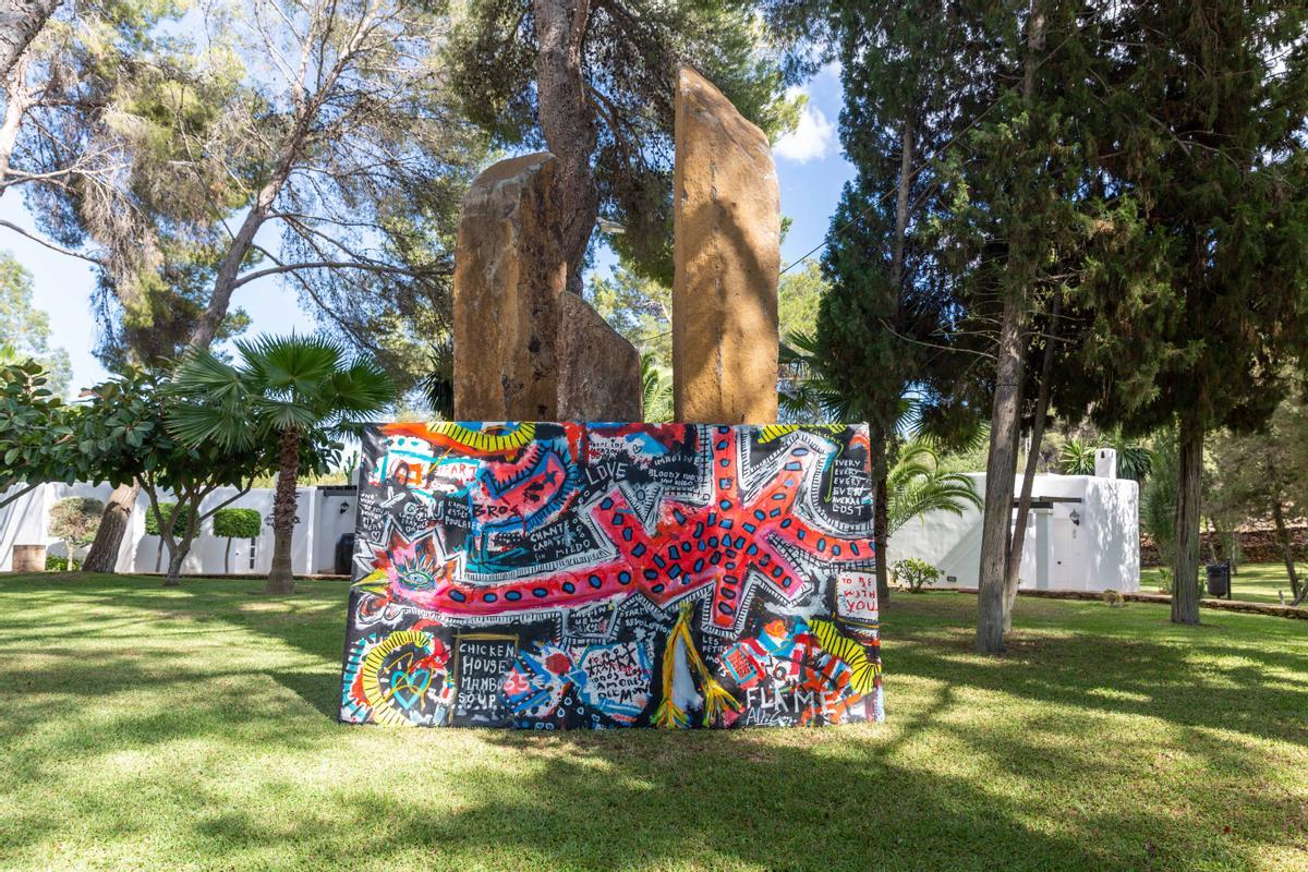 La actriz Macarena Gómez y su marido el pintor Aldo Comas, una pareja con mucho arte