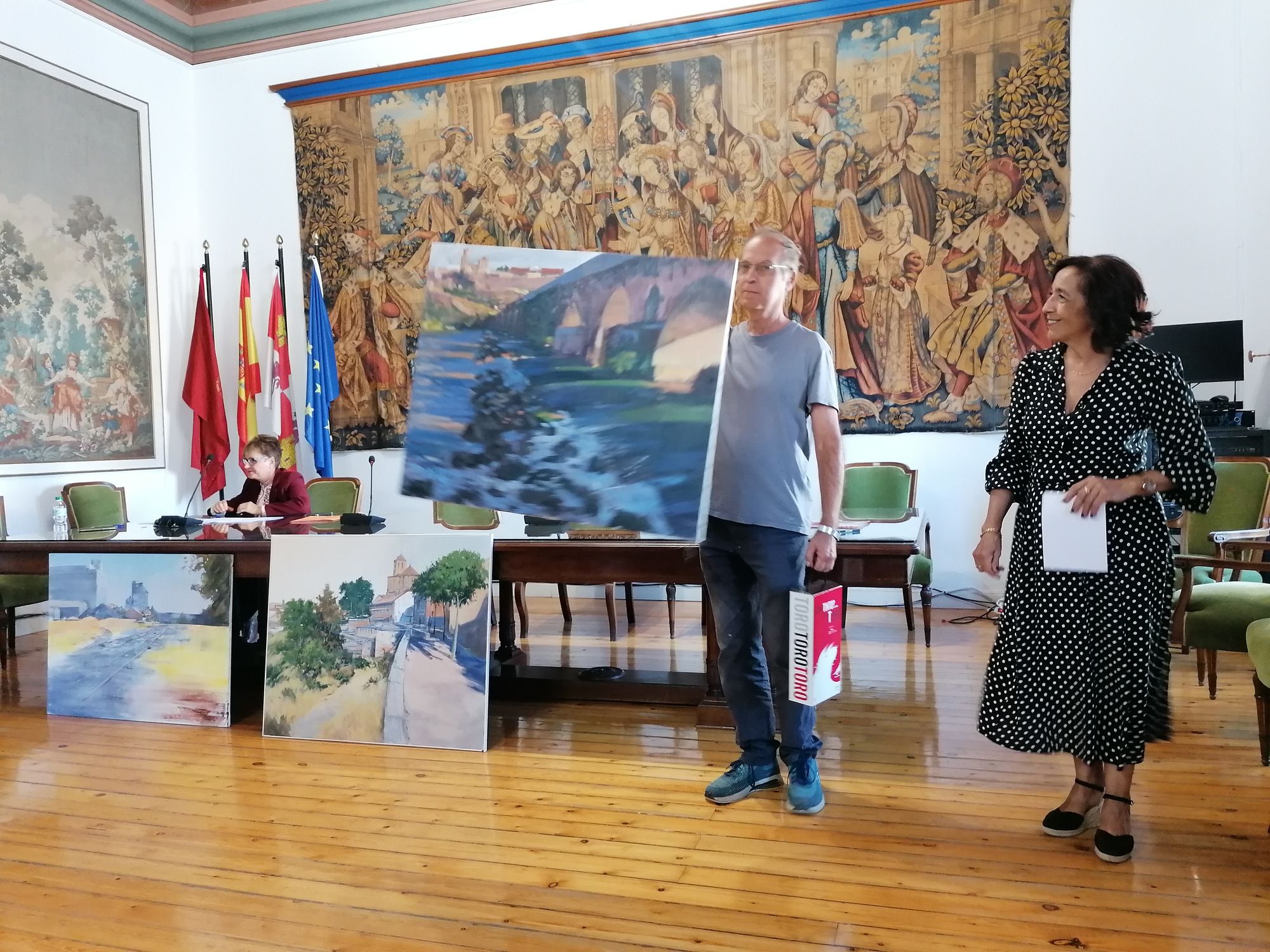 GALERÍA | Toro, una galería de arte al aire libre