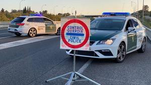Detenen un conductor en un control després del gest de socors per violència masclista