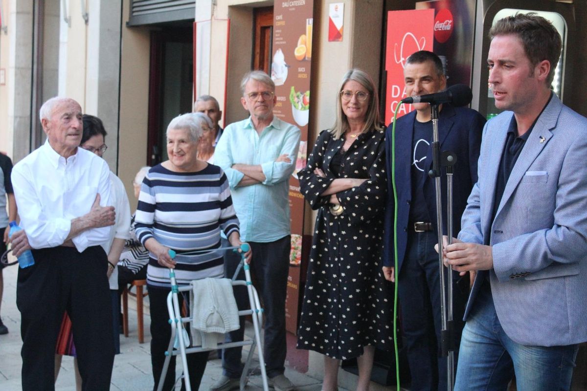 Pilar Oliveras no es va voler perdre l'aniversari del Dalicatessen, ara fa dos anys