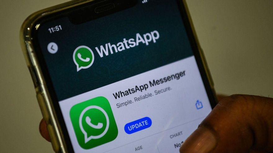 WhatsApp prepara un tercer check blau: Per què servirà?