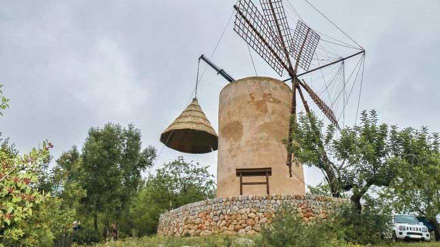 Die Mühle bei &quot;sa Planeta&quot; erhielt ein neues Dach.