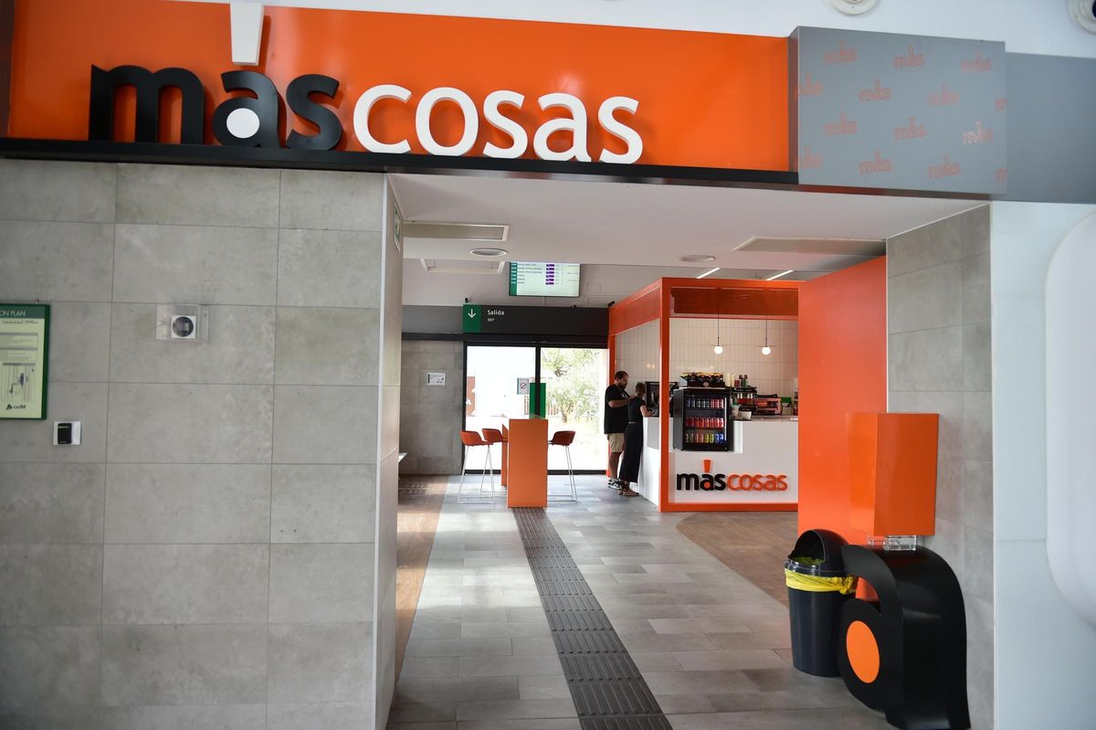 Cafetería de la estación de tren de Plasencia.