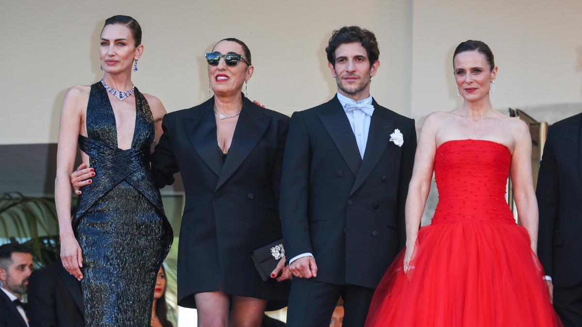 Reparto de 'Amarga Navidad' en el Festival de Cannes