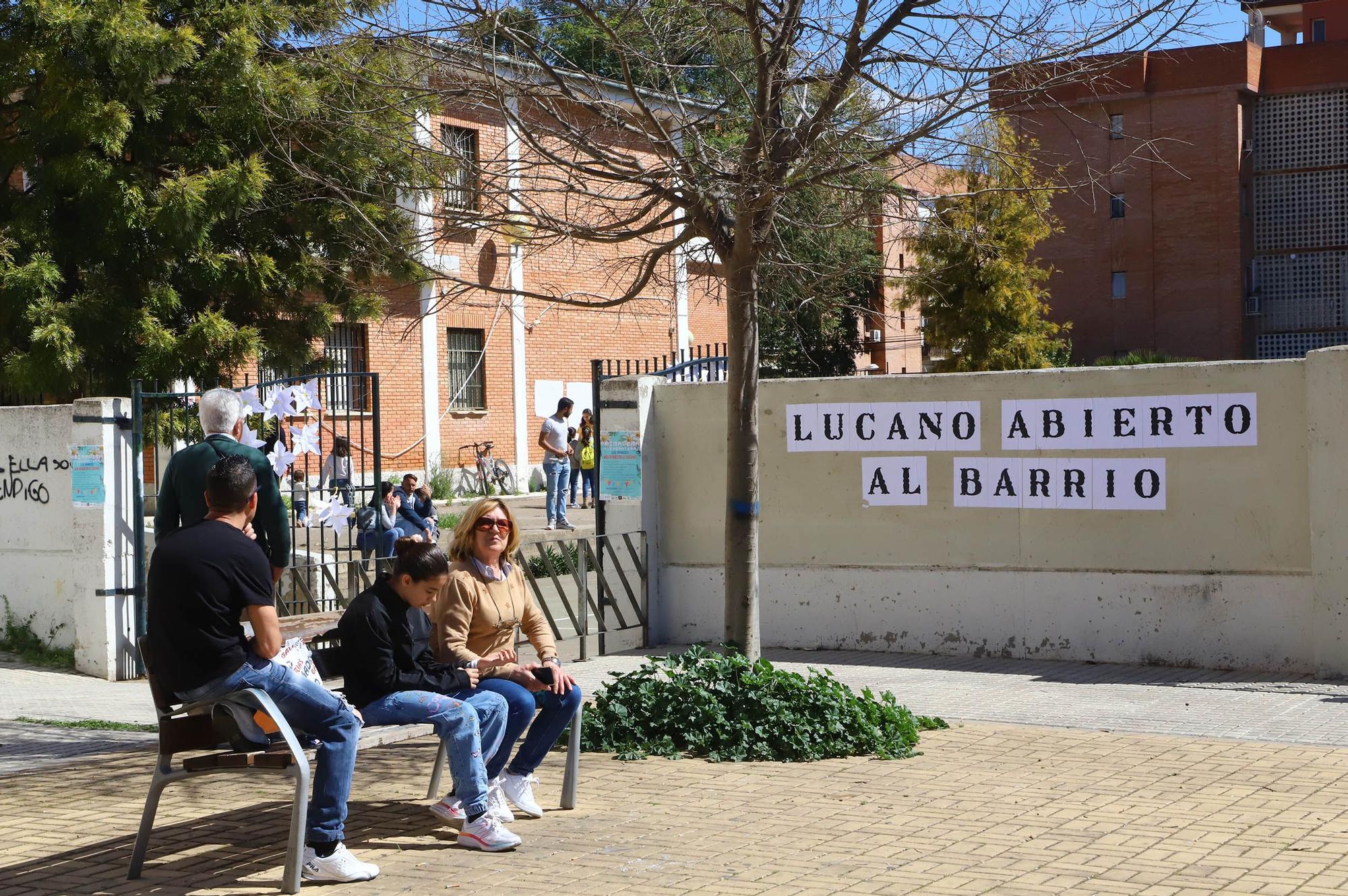 El colegio Lucano abre sus puertas durante un día