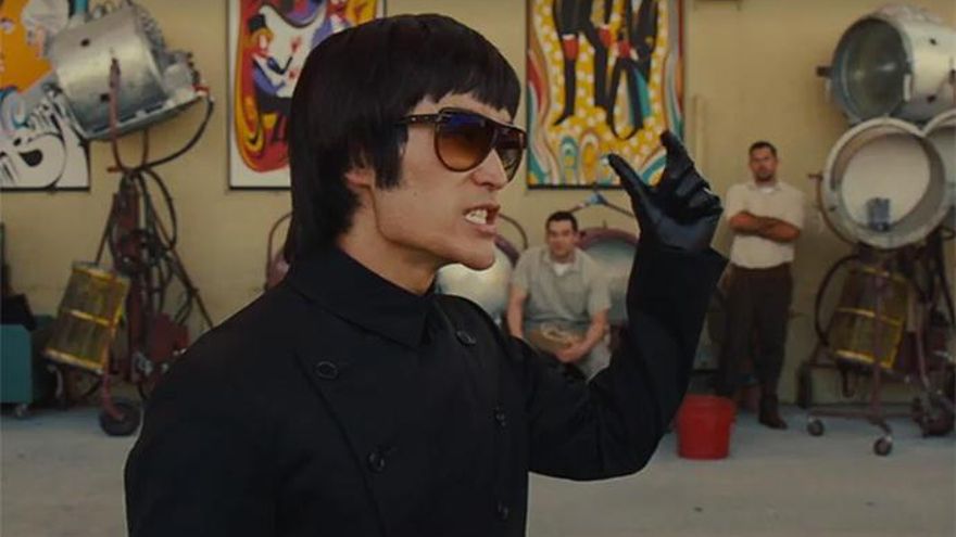 Mike Moh, como Bruce Lee en &#039;Érase una vez en Hollywood&#039; .