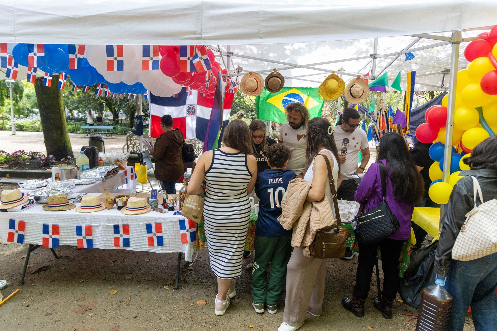 Décimo primeira edición do Festival Intercultural en Santiago