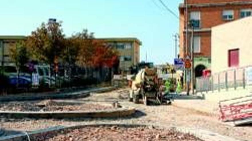 El ayuntamiento reforma los viales en el barrio del Cabezo