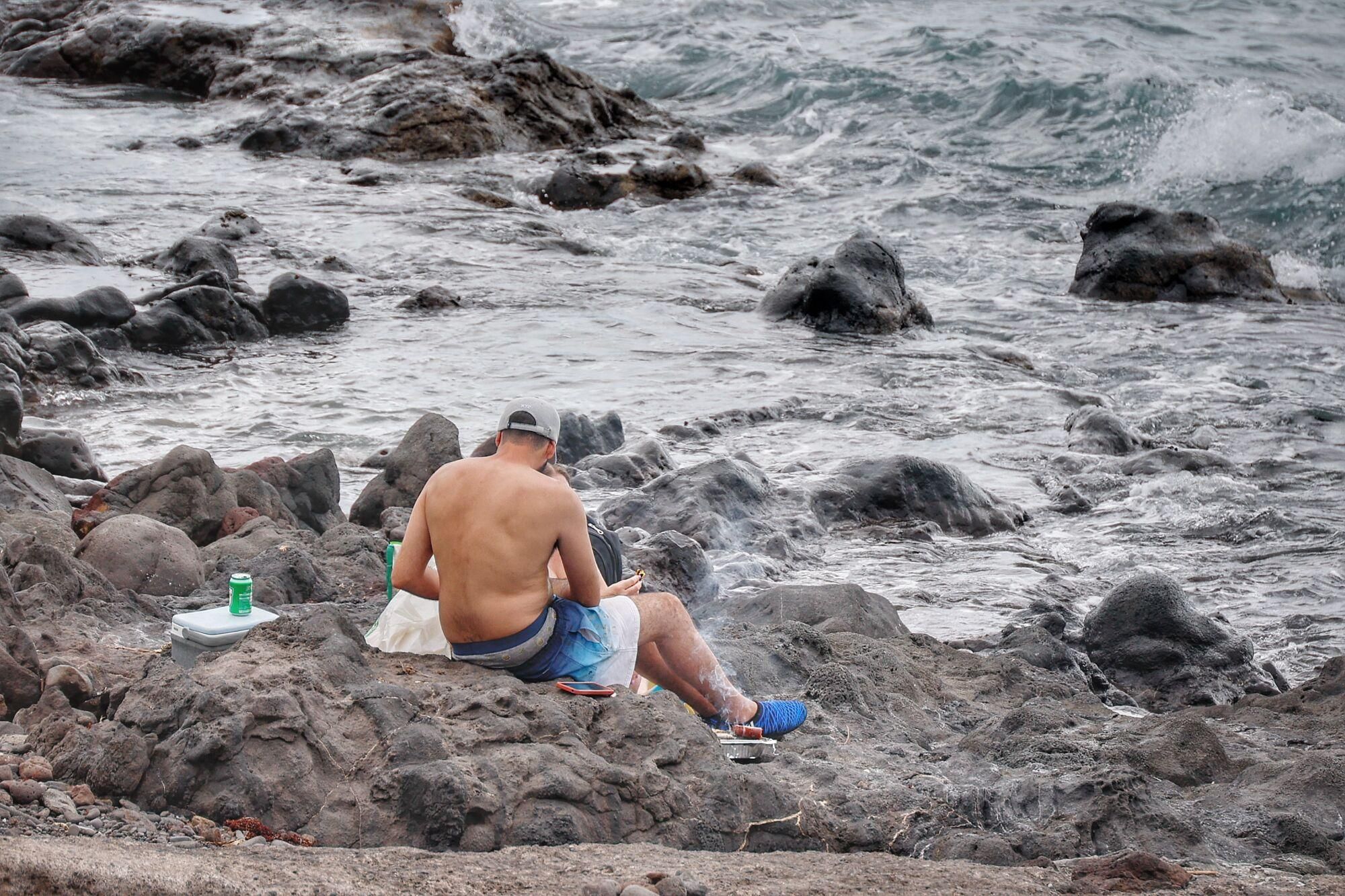 La Punta del Hidalgo: piscina natural y sendero costero