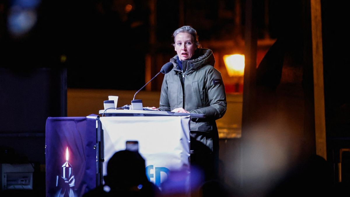 La líder de Alternativa para Alemania Alice Weidel, este lunes, durante un acto en Magdeburgo contra el ataque en un mercadillo navideño.