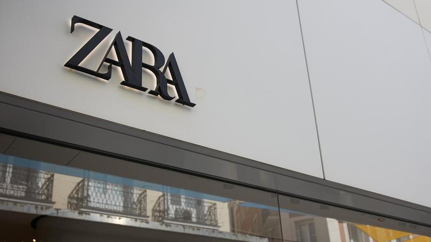 El logo de Zara, en una de sus tiendas.