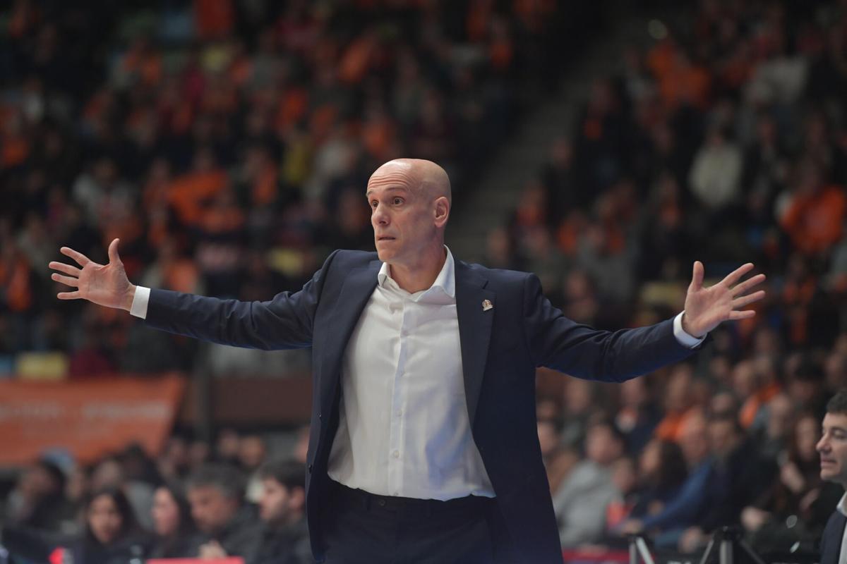 Carles Marco, en una acción del Leyma-Estudiantes