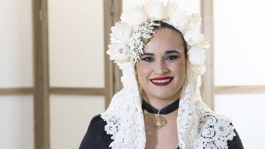Mónica Guijarro Bernabeu, candidata de la Hoguera Passeig de Gómiz