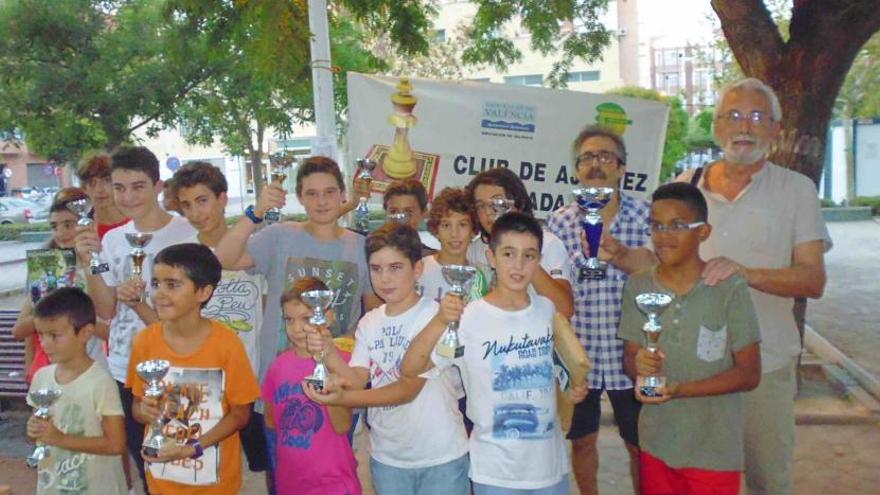 Gran nivel en el torneo de ajedrez de las fiestas de Moncada