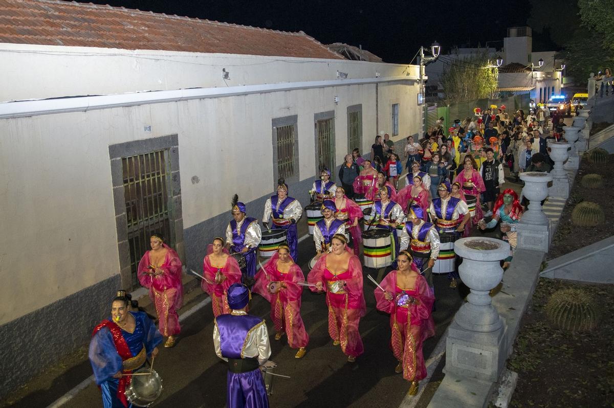 Los barrios celebran en la calle  la antesala de Carnaval Costa Mogán.