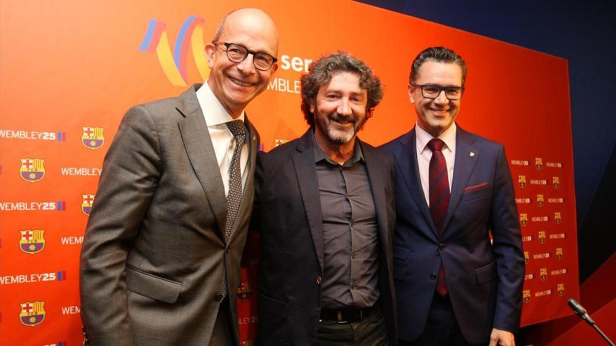 José Mari Bakero, Jordi Cardoner y Josep Vives presentaron el acto sobre el 25 aniversario de Wembley'92