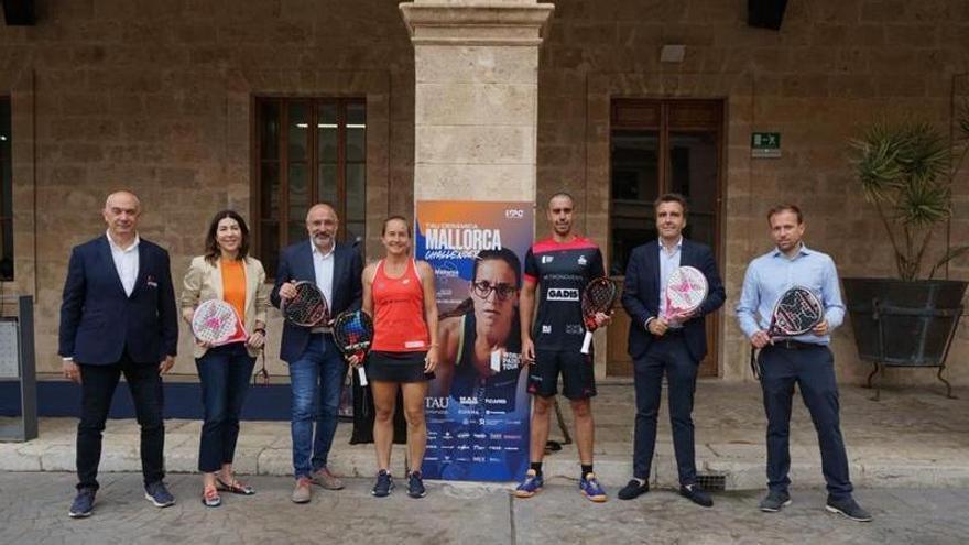 Francisco Sanz, Rosana Morillo, Andreu Serra, Carolina Navarro, Martín Sánchez Piñeiro, Jesús Ferrer y Miquel Pastor, en la presentación del torneo.