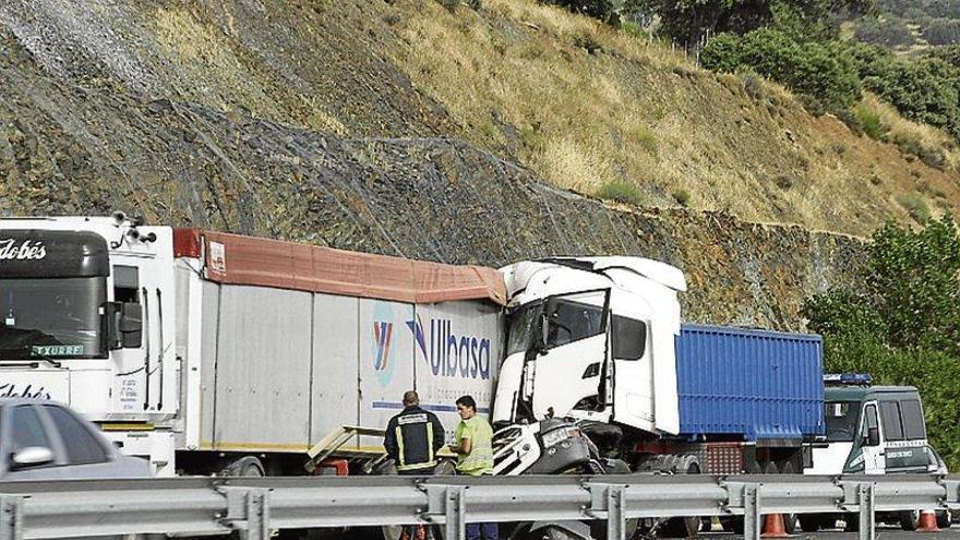 7 muertos en las carreteras extremeñas en el verano