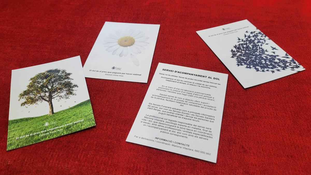 Mostra dels fulletons informatius del servei d'acompanyament al dol de Berga