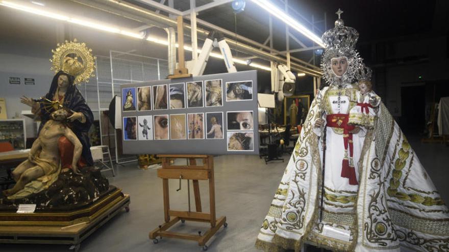 Las dos imágenes, juntas en el Centro de Restauración.