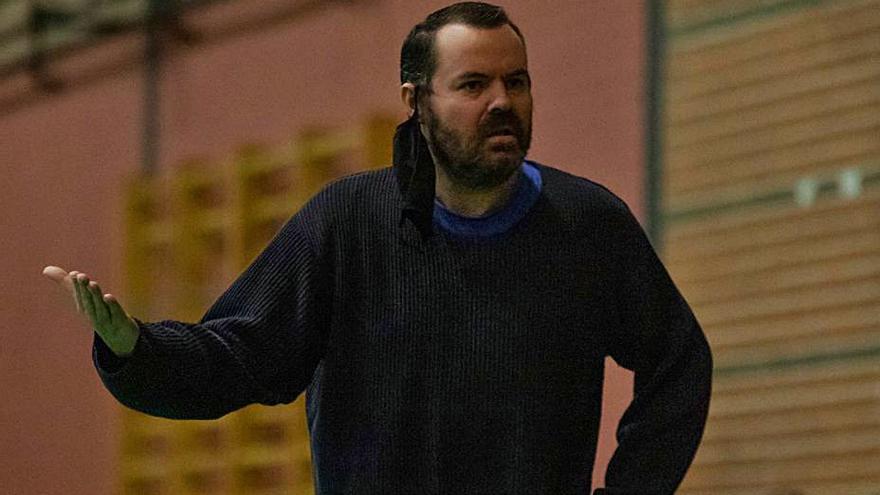 Vicente González, durante un partido en casa. | J. L. F.