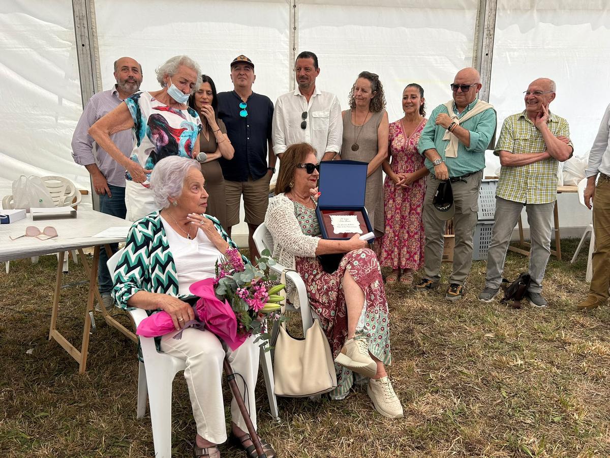 EN IMÁGENES: San Martín de Laspra dinde tributo a su vecina más longeva