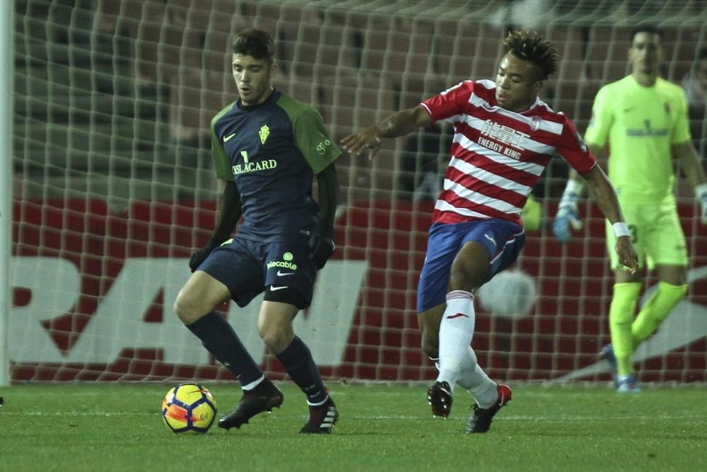 Imágenes del partido Granada-Sporting de Segunda División