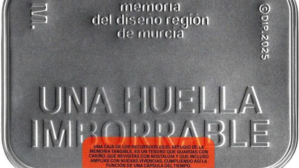 La caja cerrada de la forma física de 'Una huella imborrable'.