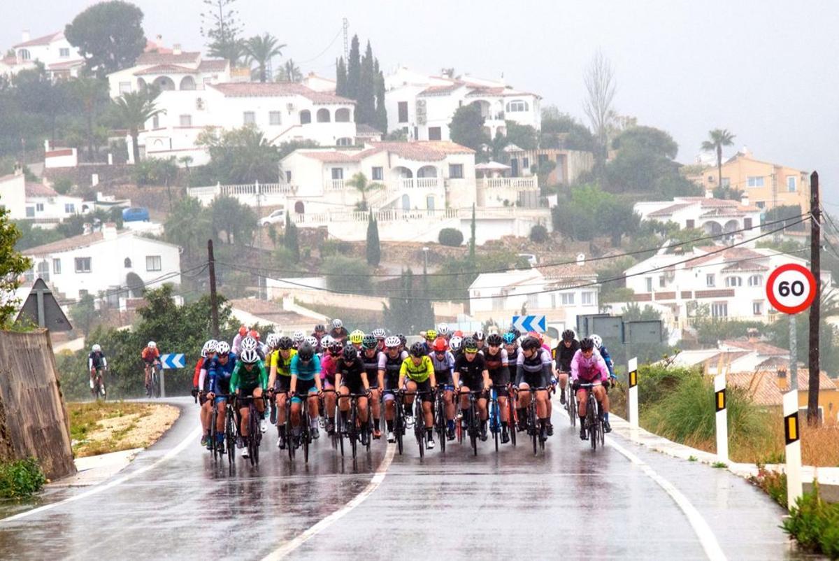 Ondara (6 de marzo) acogerá una de las pruebas puntuables de esta Copa Mediterrània – Hyundai Koryo Car de ciclismo femenino.