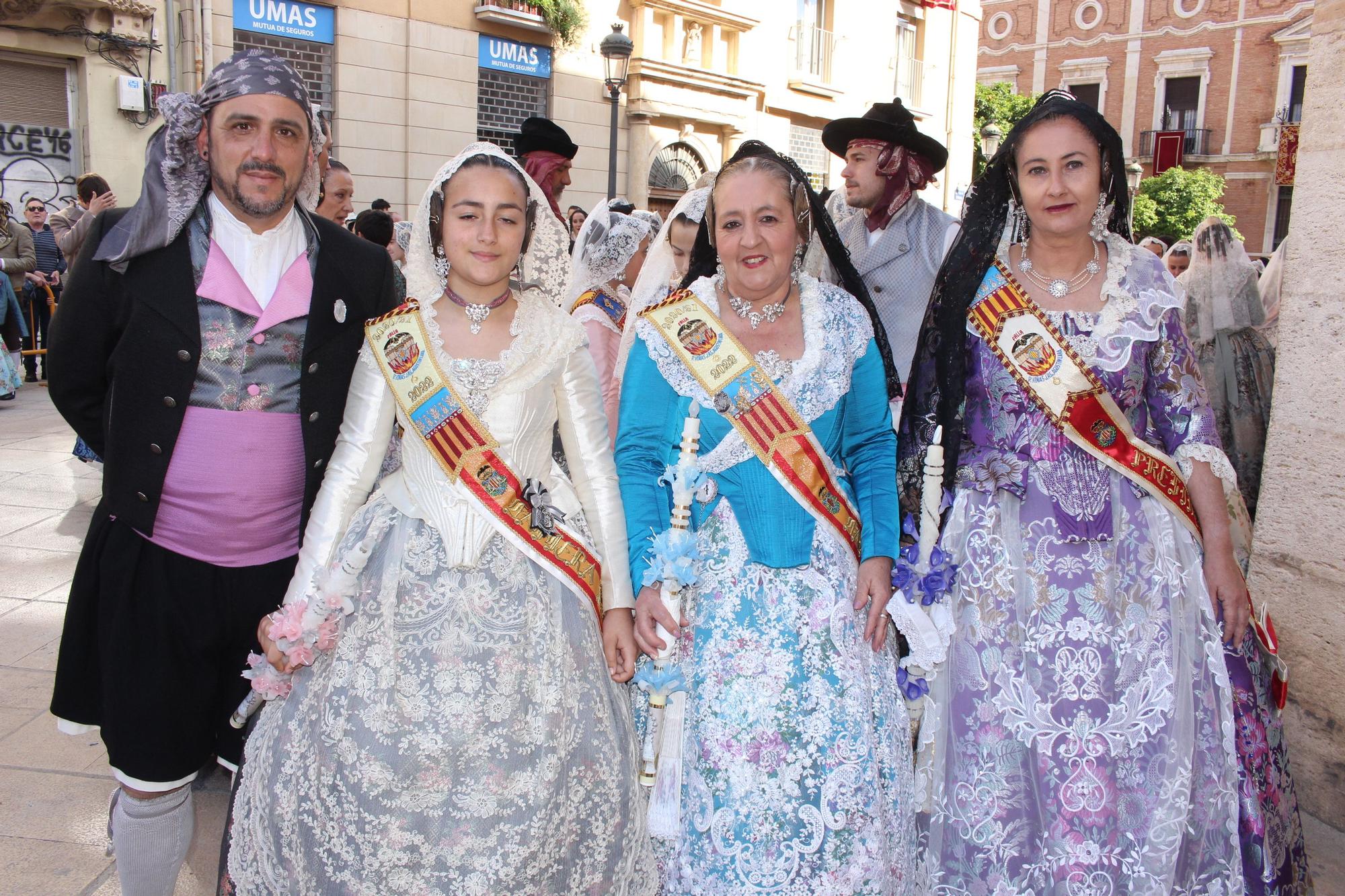 La fuerza de las Fallas en la Procesión de la Virgen (I)