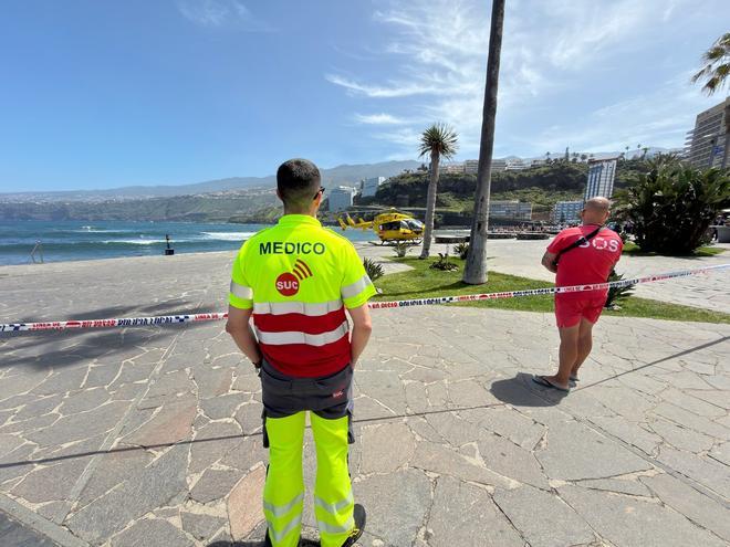 Evacuada en estado críticos de unas piscinas de Puerto de la Cruz
