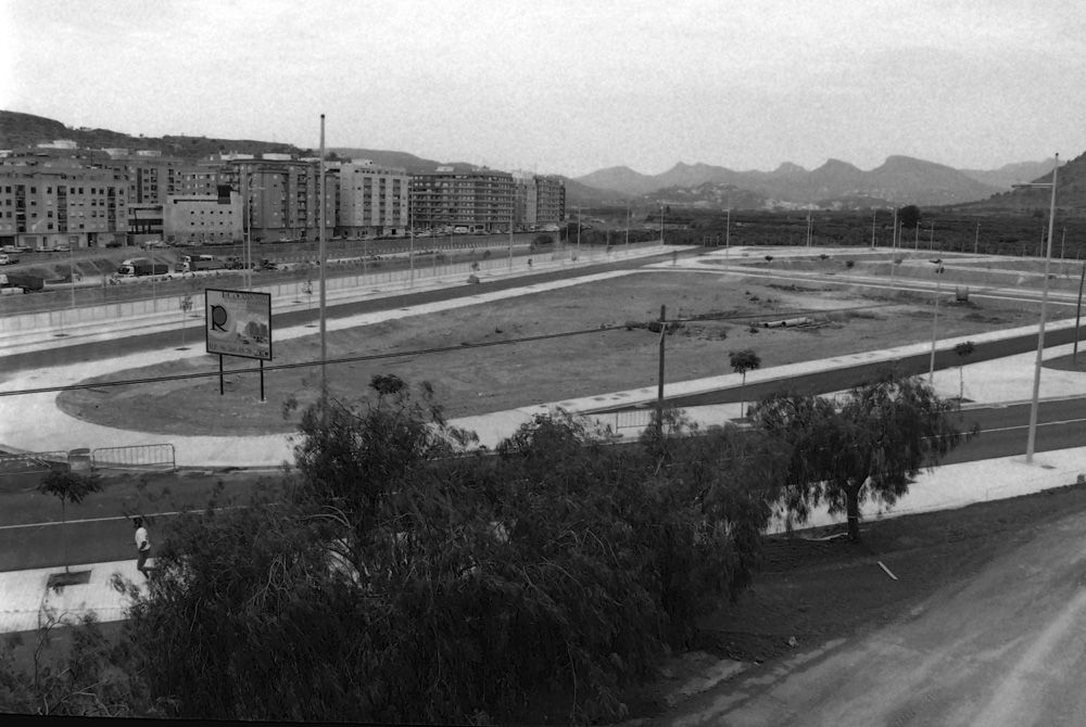 Hace 20 años en Sagunt, la ciudad crecía al otro lado del rio, con la urbanización Norte Palancia.