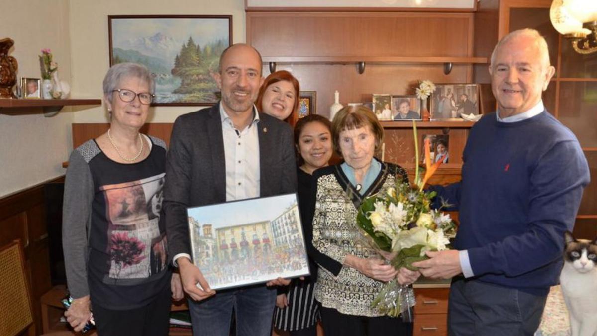 Joaquima March quan el 2023 va ser homenatjada pel seu centenari | AJM